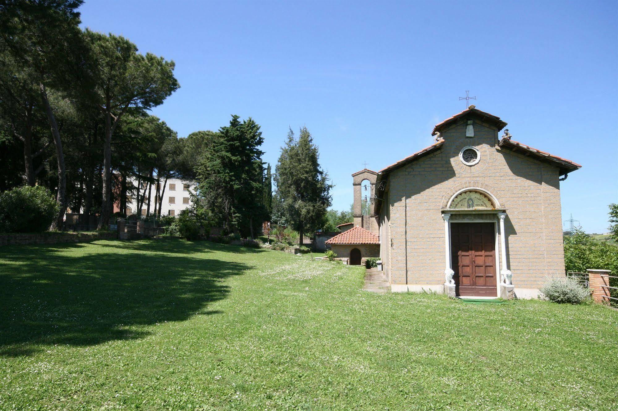 Parco Santa Rita Hotel Sacrofano Exterior photo